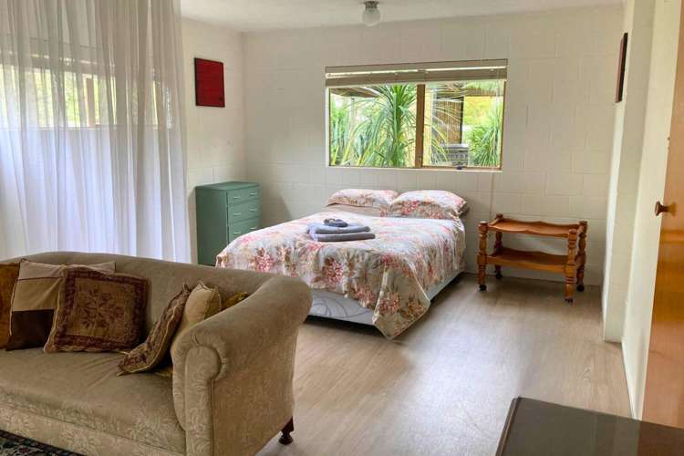 7 Seaton Road Murrays Bay_13