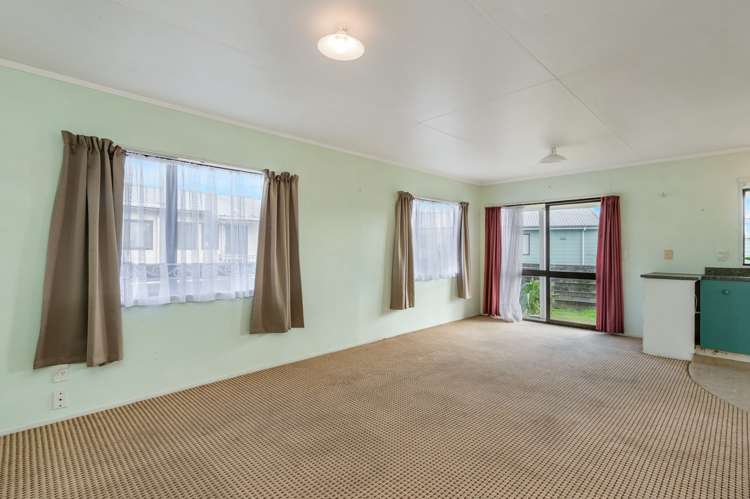 19b Lloyd Drive Nawton_4