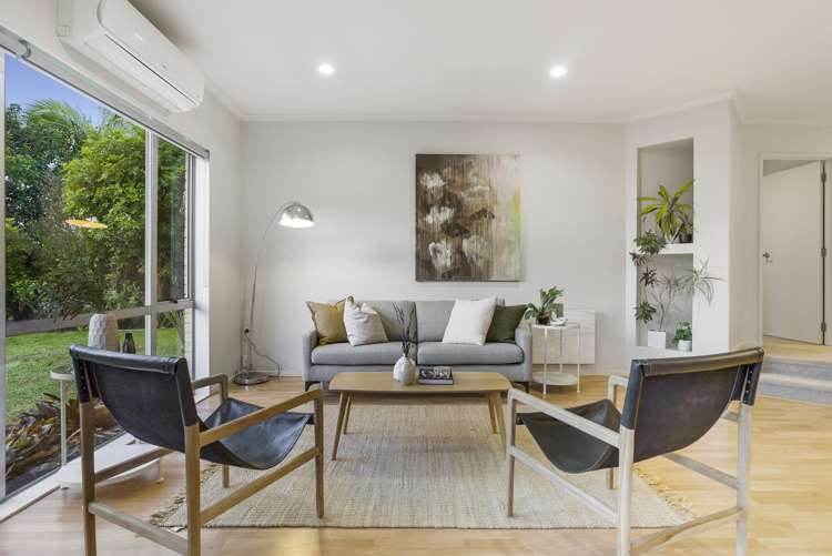 8 Louvain Place Greenhithe_12