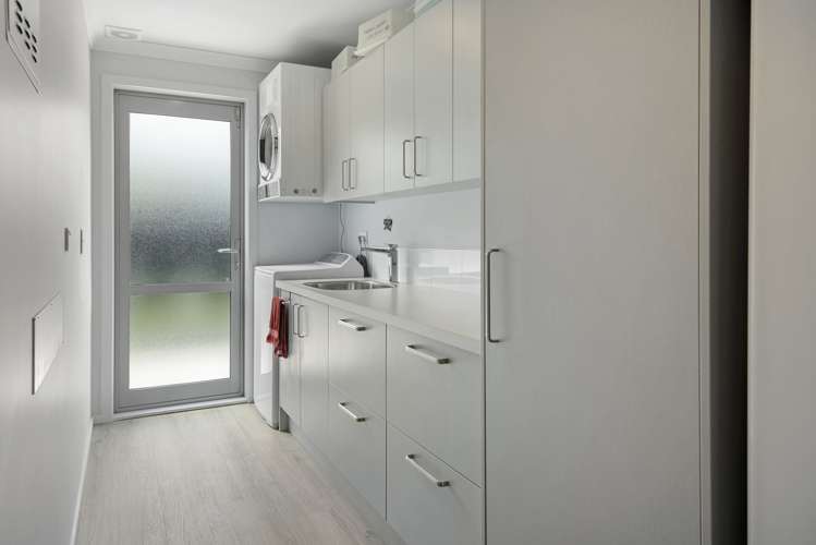 4 Aubrey Lane Cracroft_17