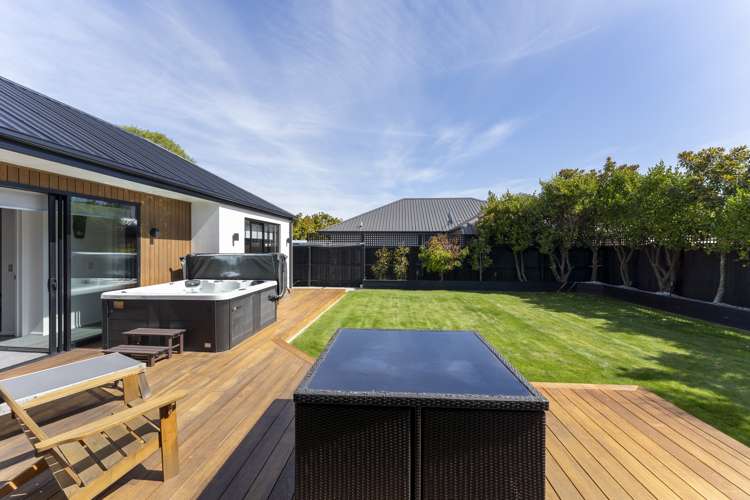 81 Lamorna Road Parklands_17