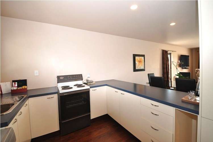 93 Charles Street Blenheim Central_7