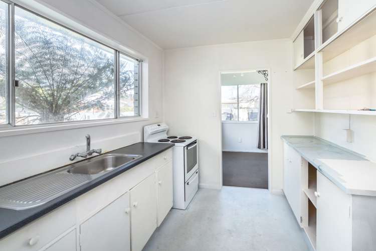 6 Farrier Grove Featherston_8