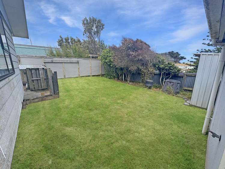 153 Kahukura Avenue Waitarere Beach_12