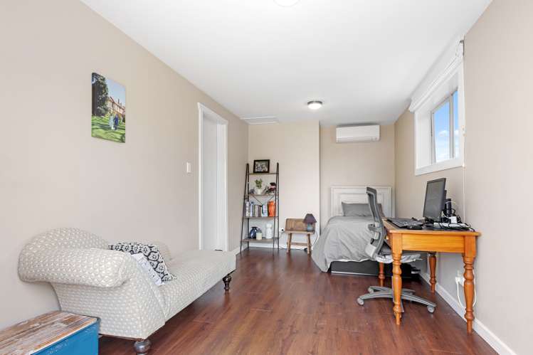 1/89 Aorangi Road Bryndwr_9