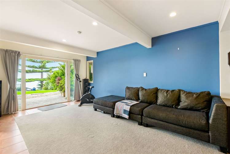 985 Whangaparaoa Road Tindalls Beach_19