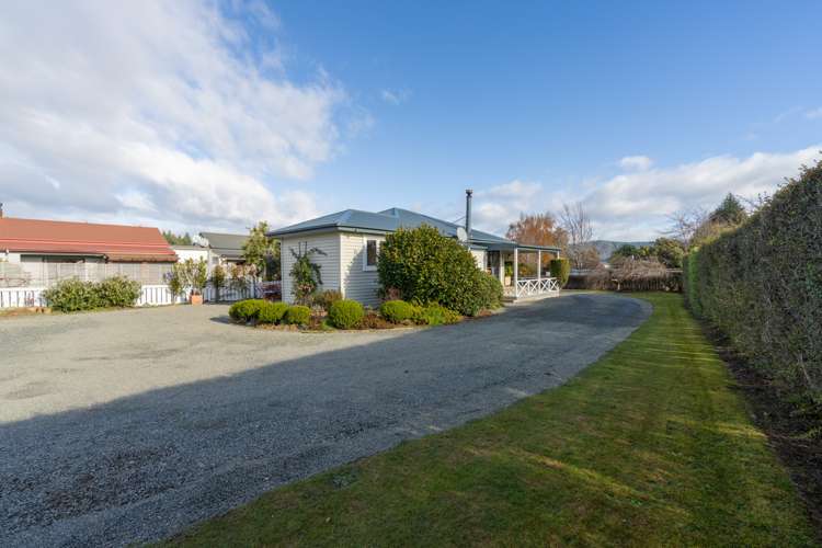 10 Blairs Place Te Anau_25
