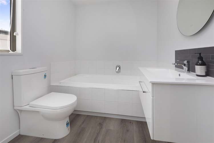 2/74 Canon Street Saint Albans_12