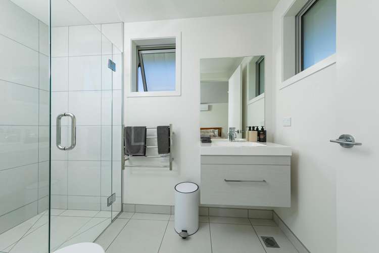 110 West Meadows Drive Wanaka_12