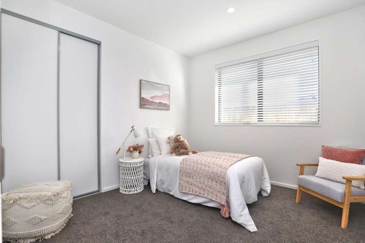 2 Orwell Way Elgin_26