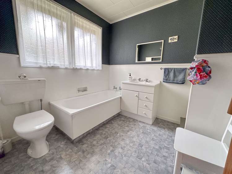 72 Flaxmere Avenue Flaxmere_17