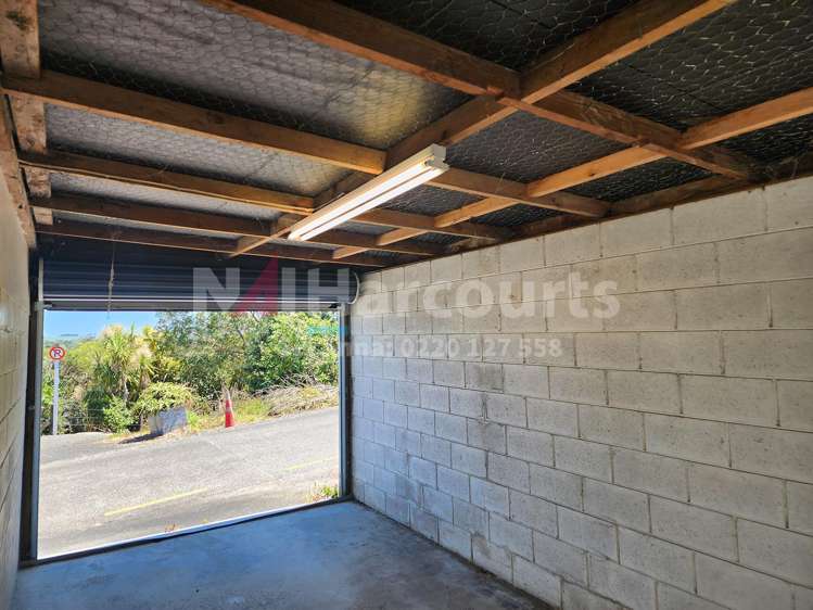 58 Commercial Road Helensville_16