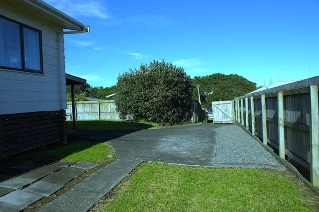 9B Whitford Avenue Mount Wellington_3