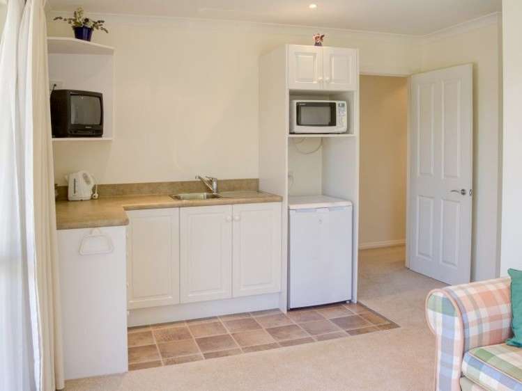 2 Allenby Place Wanaka_7