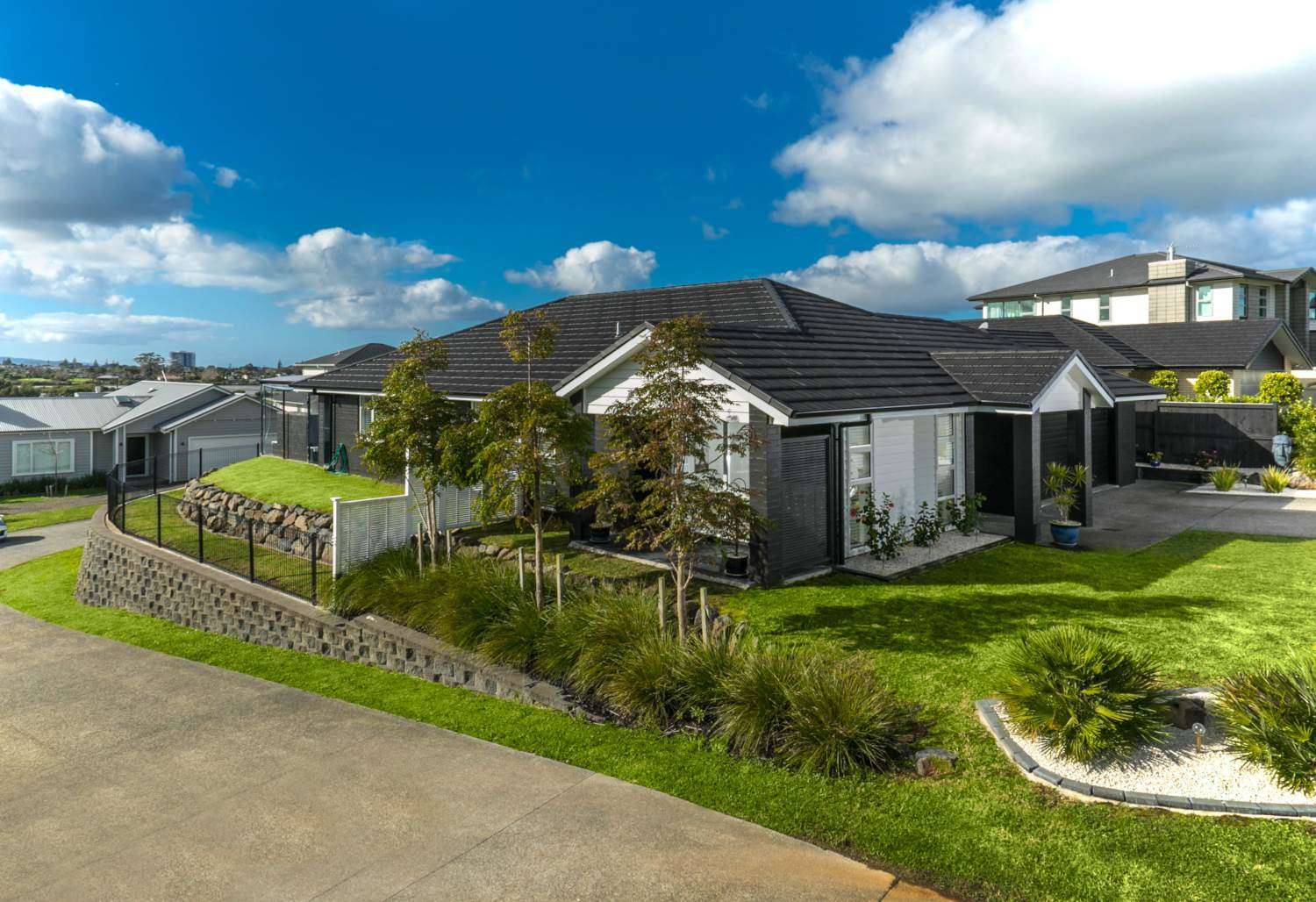 38 Fennell Crescent Millwater Rodney Houses for Rent One Roof