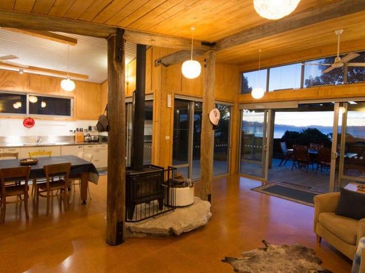 6 Peninsula Road Takaka_27