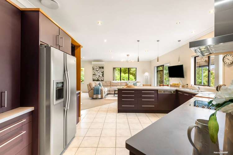 15 Lough Bourne Drive Pukekohe_8