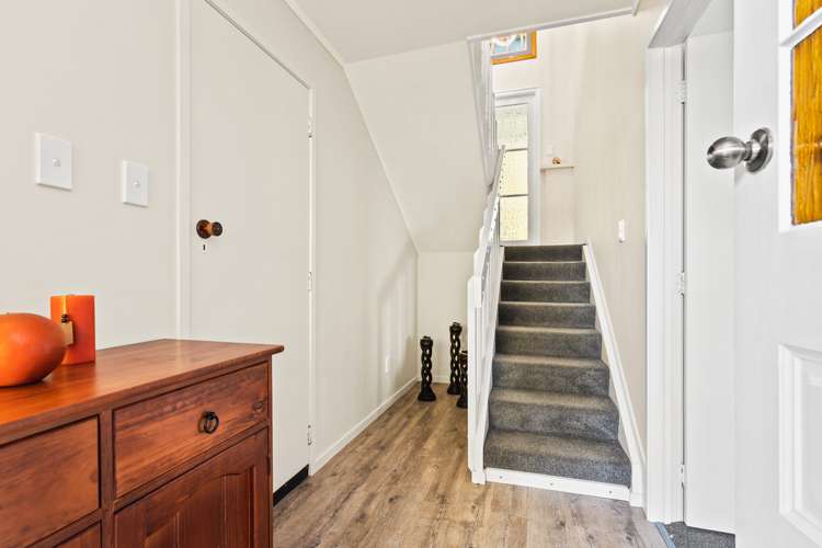 19 Raumati Crescent Onerahi_15