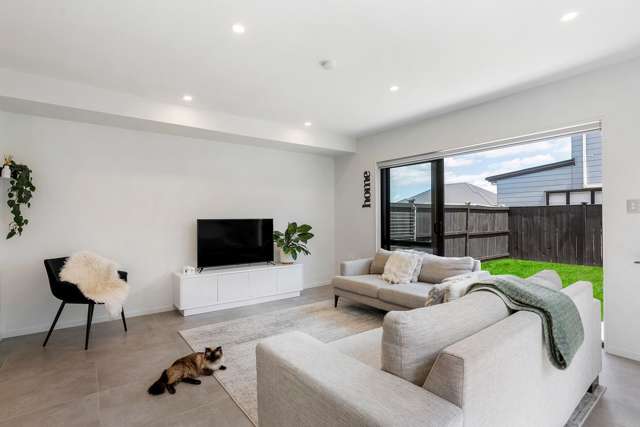 32B Kahui Parade Karaka_1