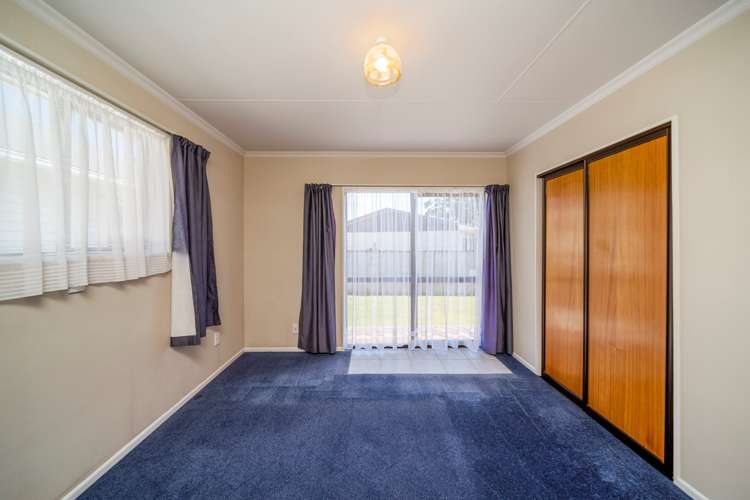 19 Karamu Street Strandon_7