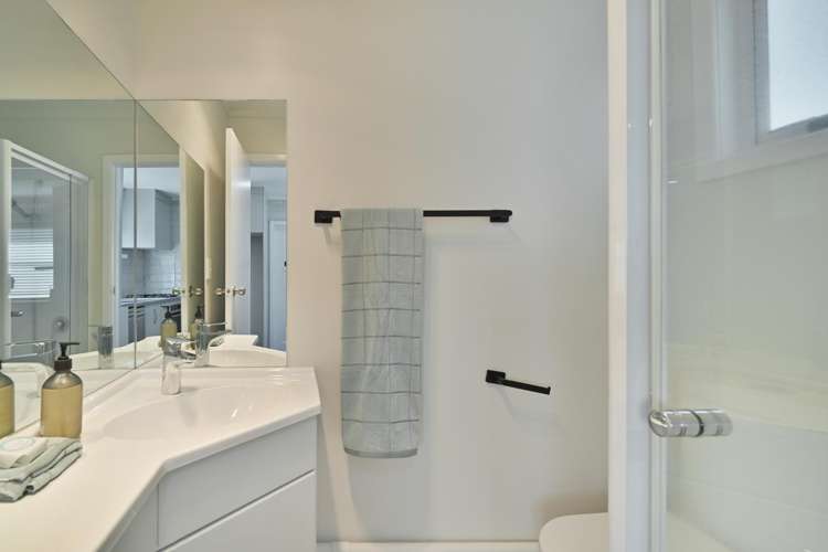 28 Pitt Street Clive_27