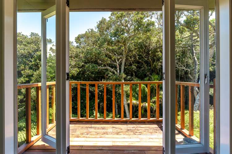 27 Kennedy Road Surfdale_8