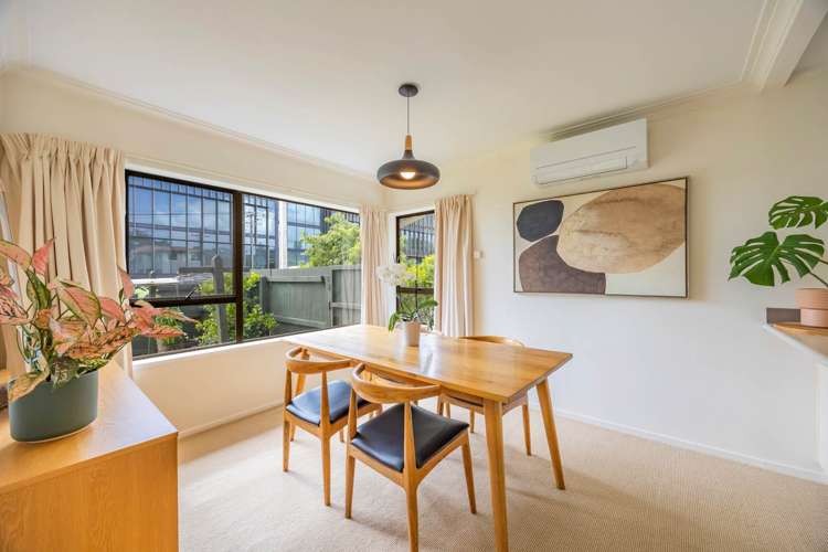 1/18 Kauri Glen Road Northcote_5