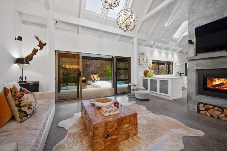 36 Robinson Road_1