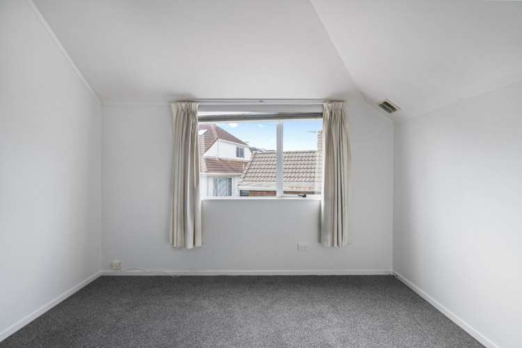 2/15 Lonsdale Street 1660_12