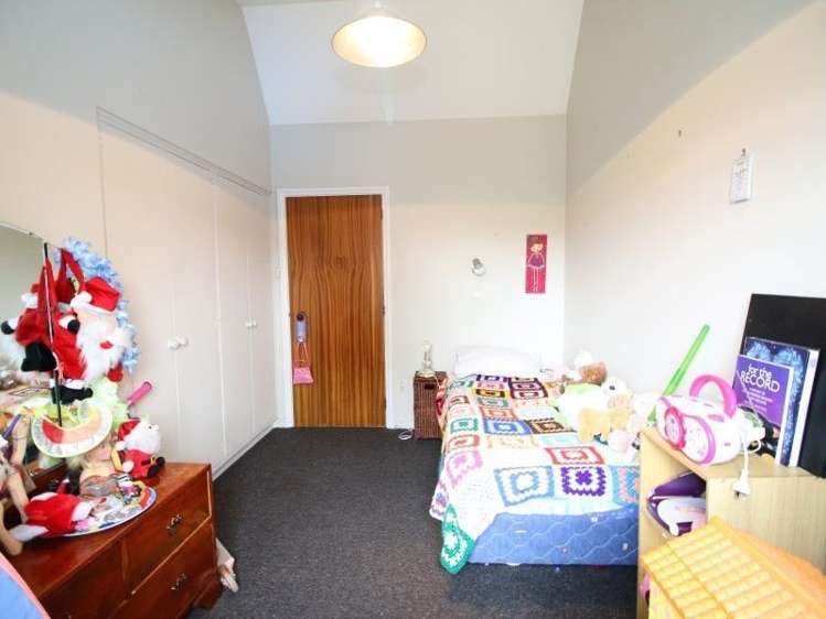 127 Middle Road Allenton_12