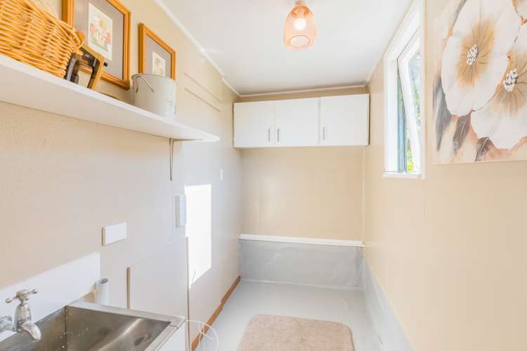 9 The Crescent Raumati South_10