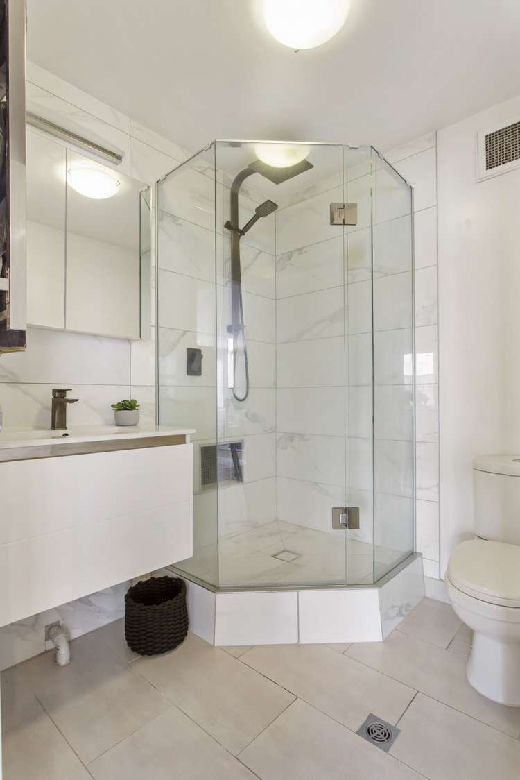 1g/86a Rockfield Road Penrose_11