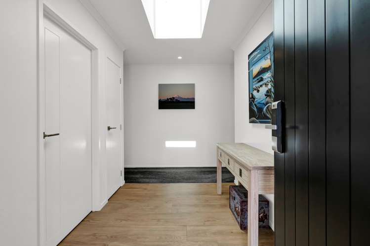 6 Francis Douglas Drive Westown_6