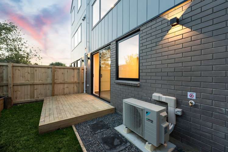 4202D Great North Road Glendene_20