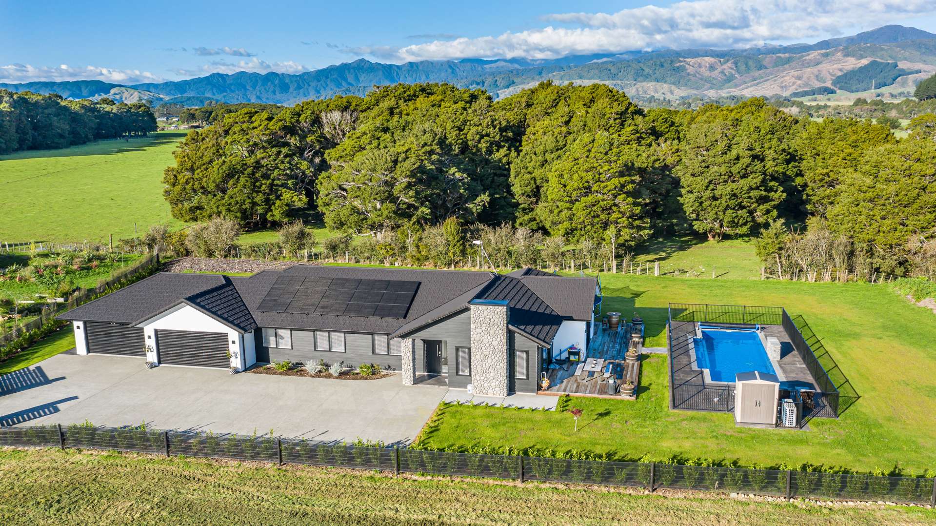 63 Ohau Gravels Way Ohau_0