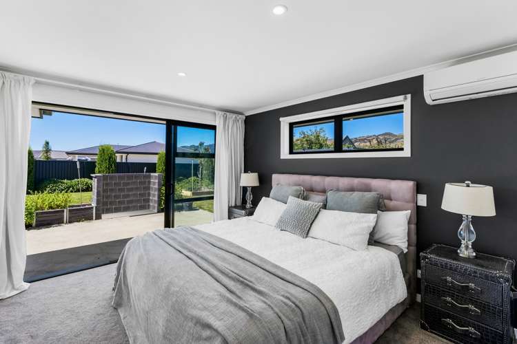 24 Ethereal Crescent Cromwell_12