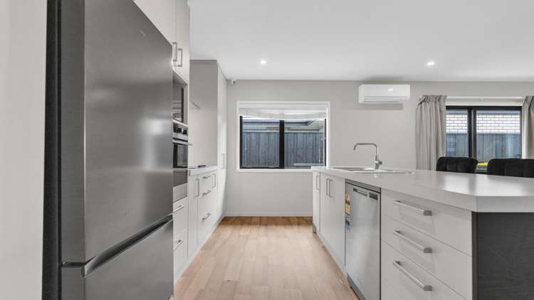 8 Hannington Way_2