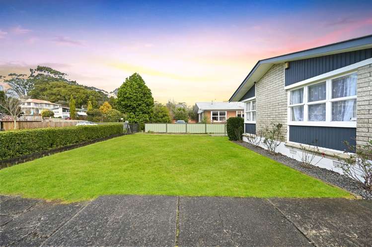 69 Resthill Crescent Glenview_2