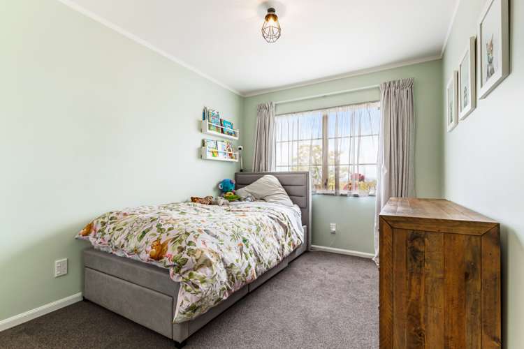 72 Garton Drive Massey_8