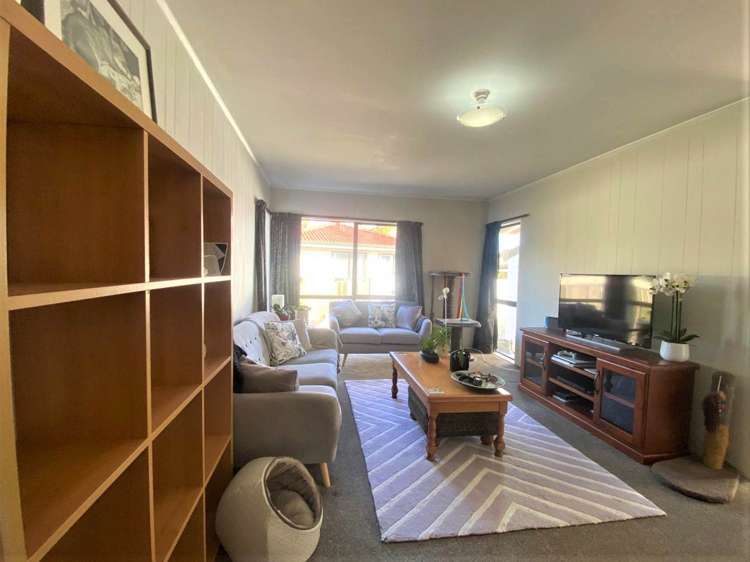 15 Motu Place Mount Wellington_8