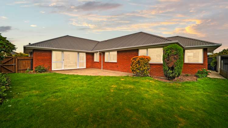 4 Fountainhead Lane Hillmorton_26