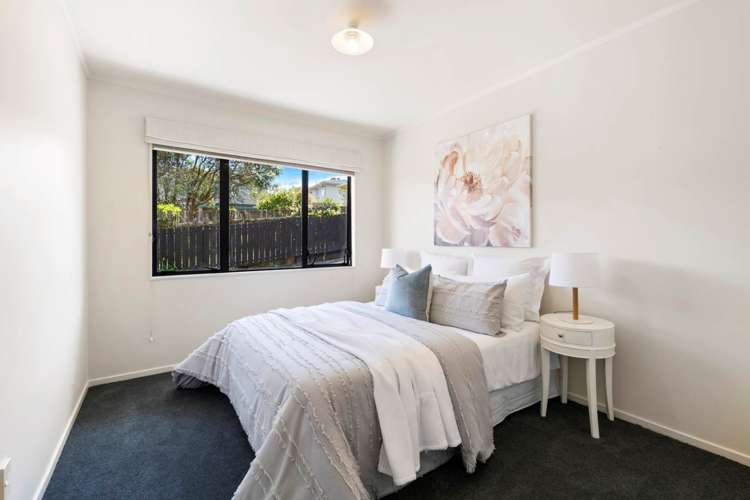 2/49 Selwyn Crescent Forrest Hill_11