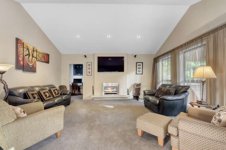 27 Montebello Avenue Stoke_9