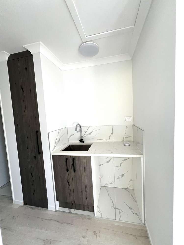 15a Ruth Craig Place Stanmore Bay_11