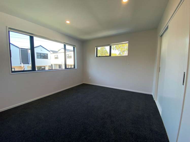 44A Sylvan Crescent Te Atatu South_11