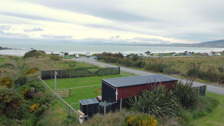 19 Monkey Island Road Orepuki_22