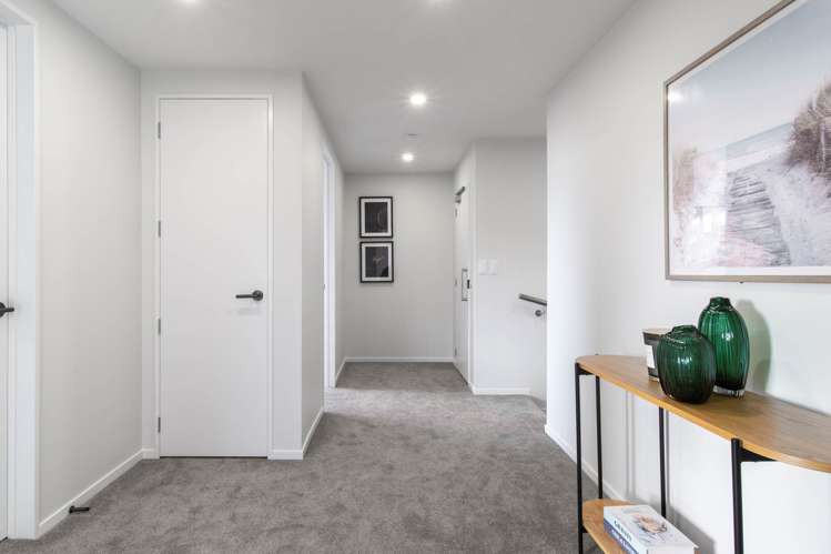 1/403 Beach Road Mairangi Bay_11