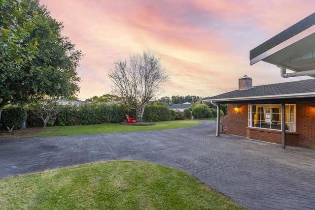 16 Rosebank Grove Waikanae_1