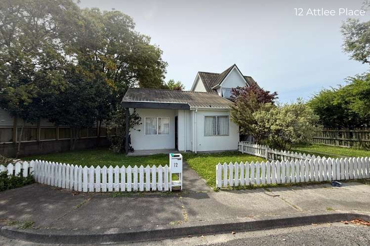 12 & 13 Attlee Place, Gisborne_0