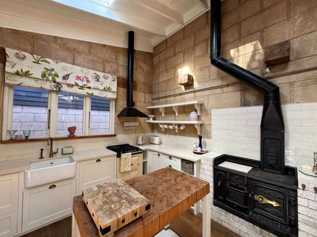 Address withheld Piha_2